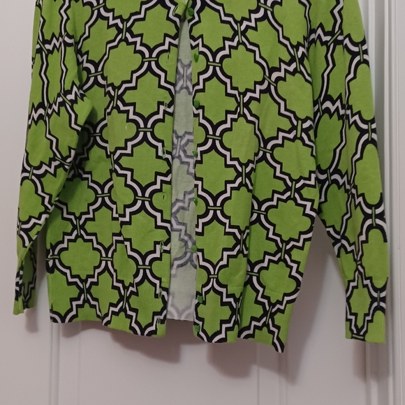 Crown & Ivy green/white design, button front, long sleeve cardigan. Size Medium. - Picture 1 of 4